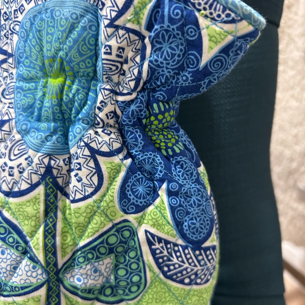 Vera Bradley Retired Doodle Daisy Laura Bag Green Blue White shoulder bag - Picture 10 of 11